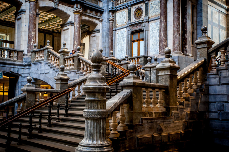 Bahnhof Antwerpen-Centraal