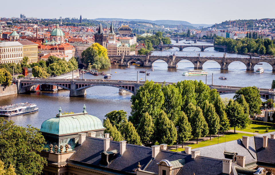PRAG IMG